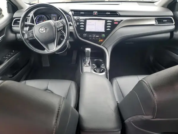 4T1B11HK4KU743141 2019 TOYOTA CAMRY - Image 8