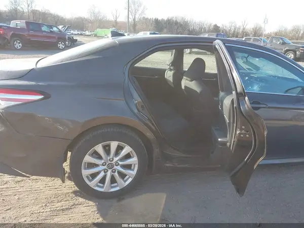 4T1B11HK4KU747948 2019 TOYOTA CAMRY - Image 8