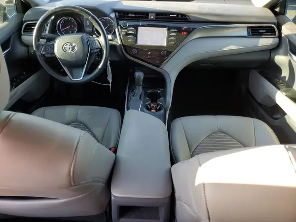 4T1B11HK4KU748002 2019 TOYOTA CAMRY - Image 8