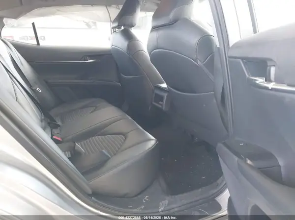 4T1B11HK4KU749358 2019 TOYOTA CAMRY - Image 8