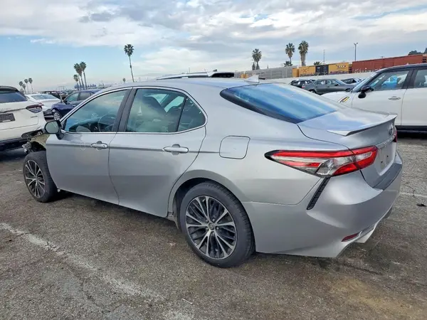 4T1B11HK4KU749487 2019 TOYOTA CAMRY - Image 2