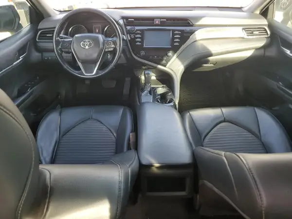 4T1B11HK4KU750252 2019 TOYOTA CAMRY - Image 8