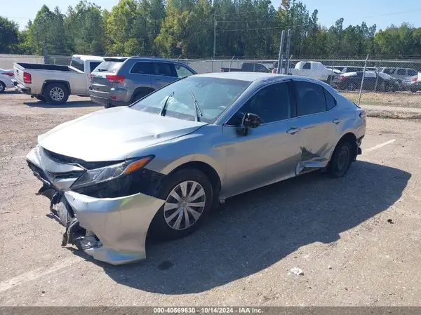 4T1B11HK4KU750753 2019 TOYOTA CAMRY - Image 2