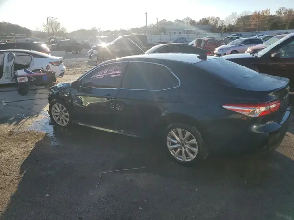 4T1B11HK4KU753460 2019 TOYOTA CAMRY - Image 2