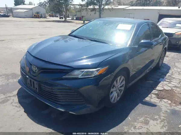 4T1B11HK4KU755127 2019 TOYOTA CAMRY - Image 2