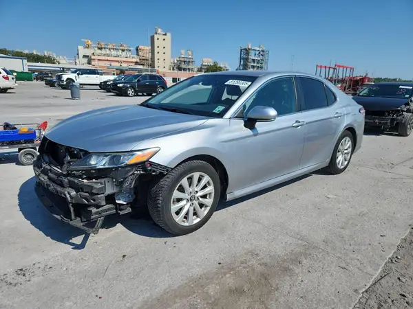 4T1B11HK4KU756438 2019 TOYOTA CAMRY - Image 1