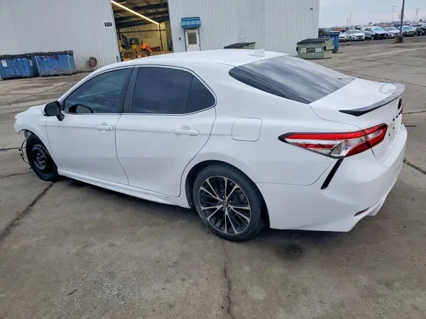 4T1B11HK4KU758061 2019 TOYOTA CAMRY - Image 2