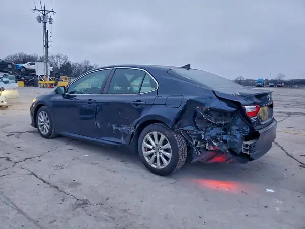 4T1B11HK4KU758691 2019 TOYOTA CAMRY - Image 2