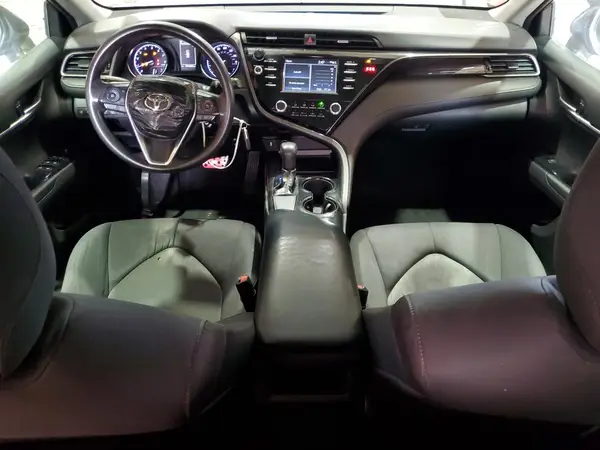 4T1B11HK4KU759565 2019 TOYOTA CAMRY - Image 8