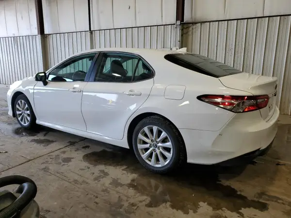 4T1B11HK4KU764409 2019 TOYOTA CAMRY - Image 2