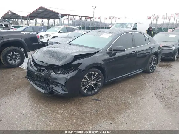 4T1B11HK4KU765754 2019 TOYOTA CAMRY - Image 2
