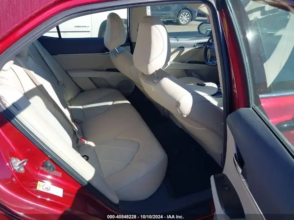 4T1B11HK4KU766404 2019 TOYOTA CAMRY - Image 8