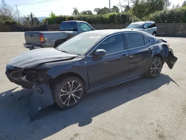 4T1B11HK4KU771375 2019 TOYOTA CAMRY - Image 1