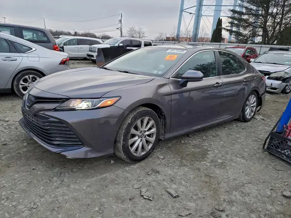 4T1B11HK4KU777824 2019 TOYOTA CAMRY - Image 1