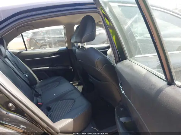 4T1B11HK4KU779606 2019 TOYOTA CAMRY - Image 8