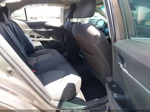 4T1B11HK4KU781985 2019 TOYOTA CAMRY - Image 8