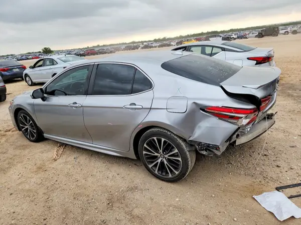 4T1B11HK4KU782540 2019 TOYOTA CAMRY - Image 2