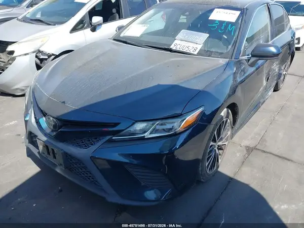 4T1B11HK4KU783123 2019 TOYOTA CAMRY - Image 2