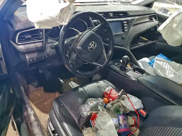 4T1B11HK4KU785096 2019 TOYOTA CAMRY - Image 8