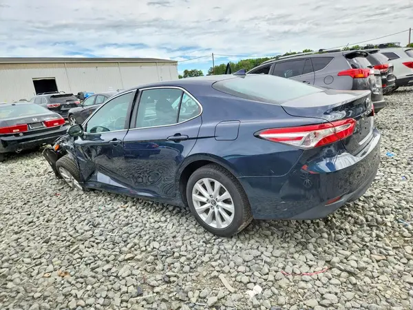 4T1B11HK4KU787835 2019 TOYOTA CAMRY - Image 2
