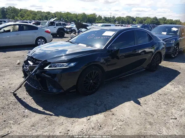 4T1B11HK4KU788872 2019 TOYOTA CAMRY - Image 2