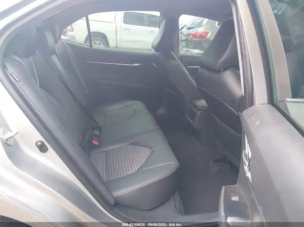 4T1B11HK4KU789097 2019 TOYOTA CAMRY - Image 8