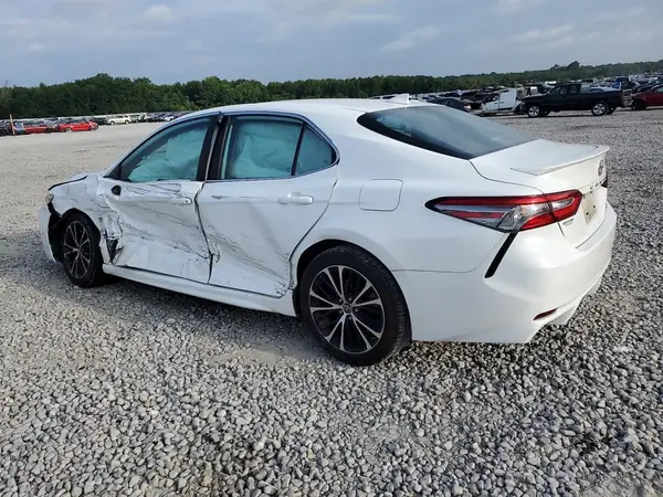4T1B11HK4KU793943 2019 TOYOTA CAMRY - Image 2