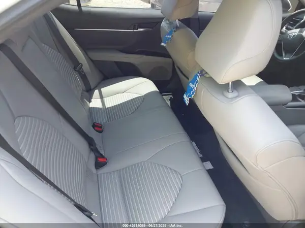 4T1B11HK4KU798267 2019 TOYOTA CAMRY - Image 8