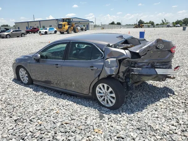 4T1B11HK4KU798902 2019 TOYOTA CAMRY - Image 2