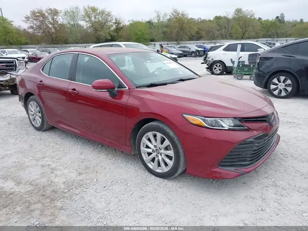 4T1B11HK4KU798981 2019 TOYOTA CAMRY - Image 1