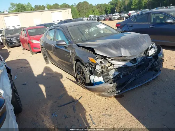 4T1B11HK4KU799242 2019 TOYOTA CAMRY - Image 1