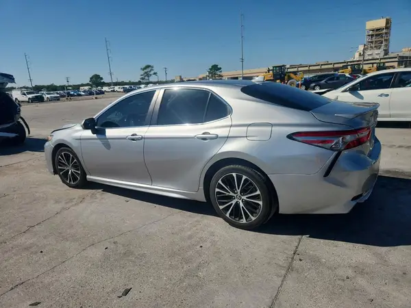 4T1B11HK4KU799533 2019 TOYOTA CAMRY - Image 2