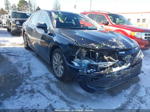 4T1B11HK4KU799757 2019 TOYOTA CAMRY - Image 1