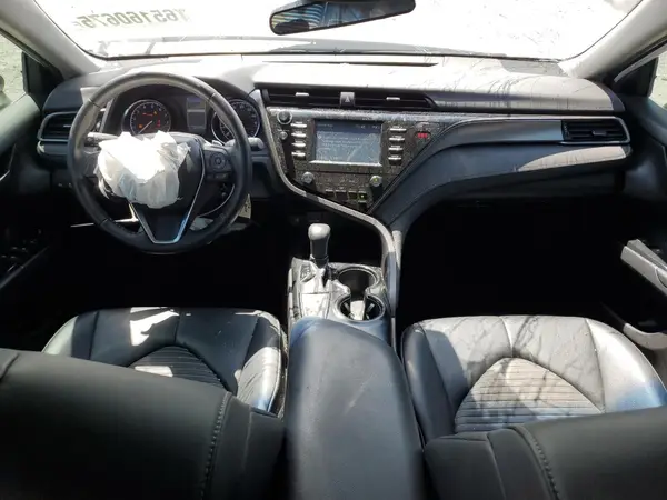 4T1B11HK4KU802964 2019 TOYOTA CAMRY - Image 8