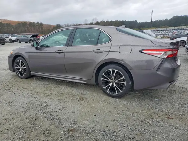 4T1B11HK4KU806884 2019 TOYOTA CAMRY - Image 2