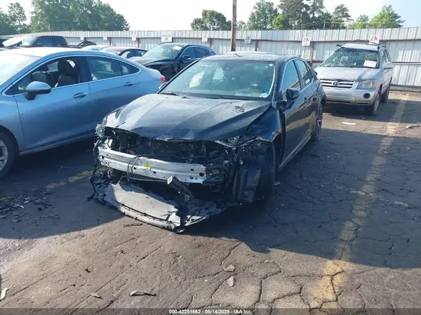 4T1B11HK4KU807730 2019 TOYOTA CAMRY - Image 2