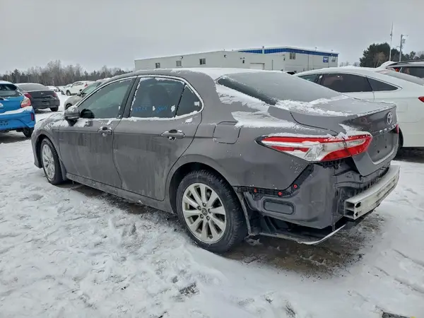 4T1B11HK4KU811986 2019 TOYOTA CAMRY - Image 2