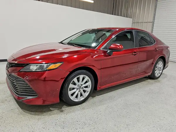 4T1B11HK4KU818033 2019 TOYOTA CAMRY - Image 1