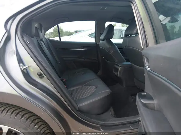 4T1B11HK4KU820512 2019 TOYOTA CAMRY - Image 8