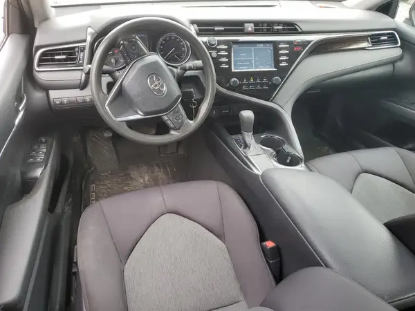 4T1B11HK4KU820638 2019 TOYOTA CAMRY - Image 8
