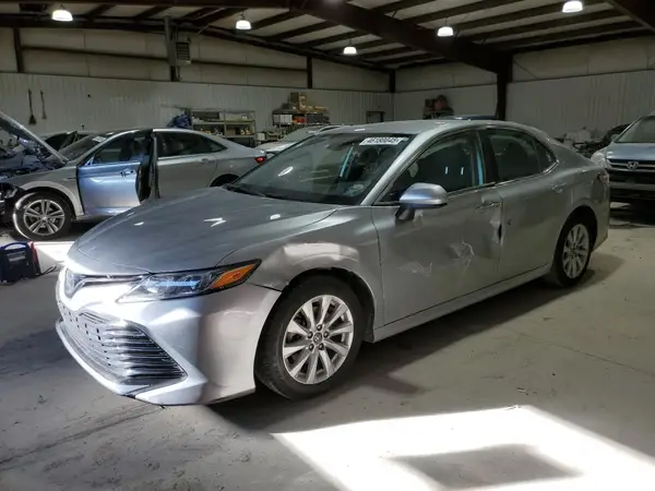 4T1B11HK4KU824995 2019 TOYOTA CAMRY - Image 1