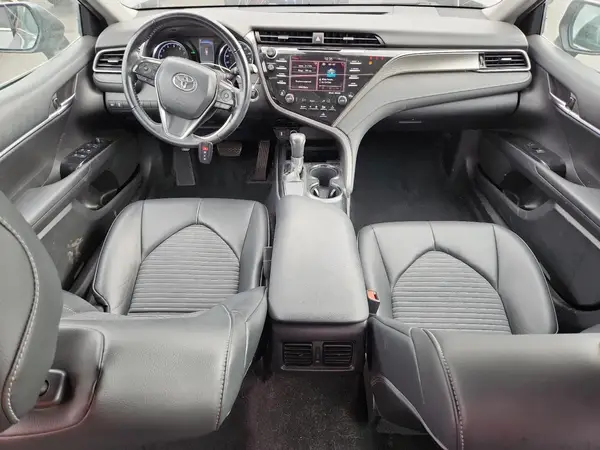 4T1B11HK4KU827976 2019 TOYOTA CAMRY - Image 8