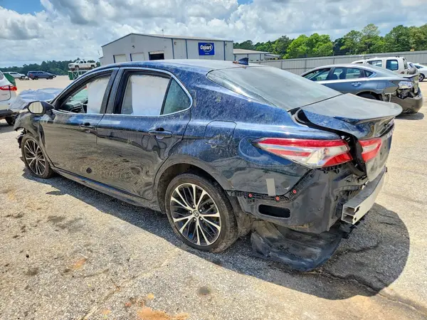4T1B11HK4KU831056 2019 TOYOTA CAMRY - Image 2