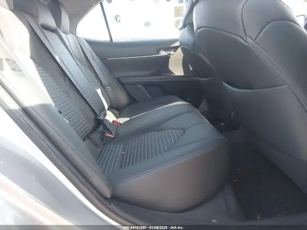 4T1B11HK4KU832739 2019 TOYOTA CAMRY - Image 8