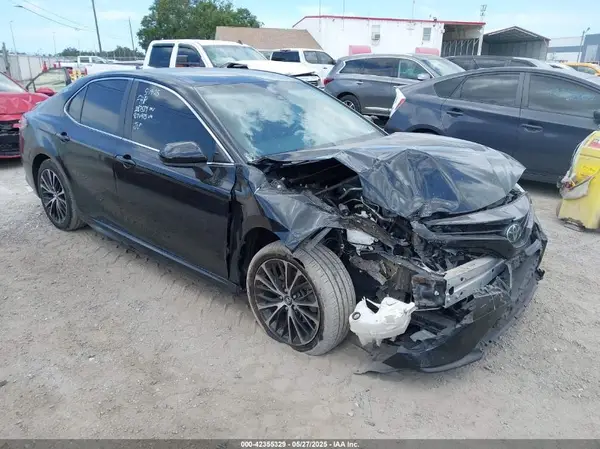 4T1B11HK4KU834975 2019 TOYOTA CAMRY - Image 1