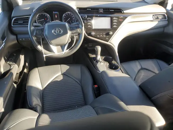 4T1B11HK4KU835365 2019 TOYOTA CAMRY - Image 8