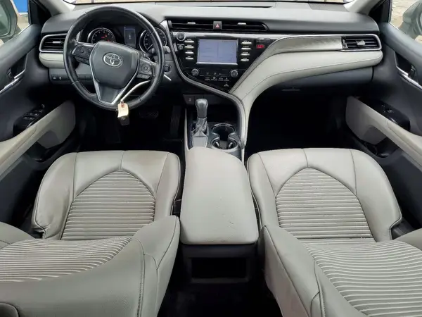 4T1B11HK4KU838914 2019 TOYOTA CAMRY - Image 8