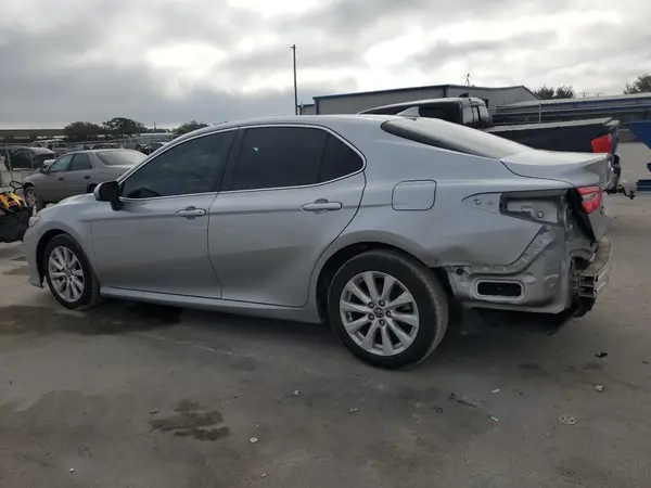 4T1B11HK4KU839769 2019 TOYOTA CAMRY - Image 2