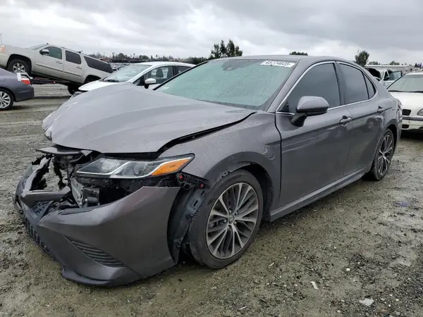 4T1B11HK4KU840792 2019 TOYOTA CAMRY - Image 1