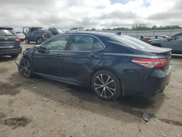 4T1B11HK4KU841764 2019 TOYOTA CAMRY - Image 2